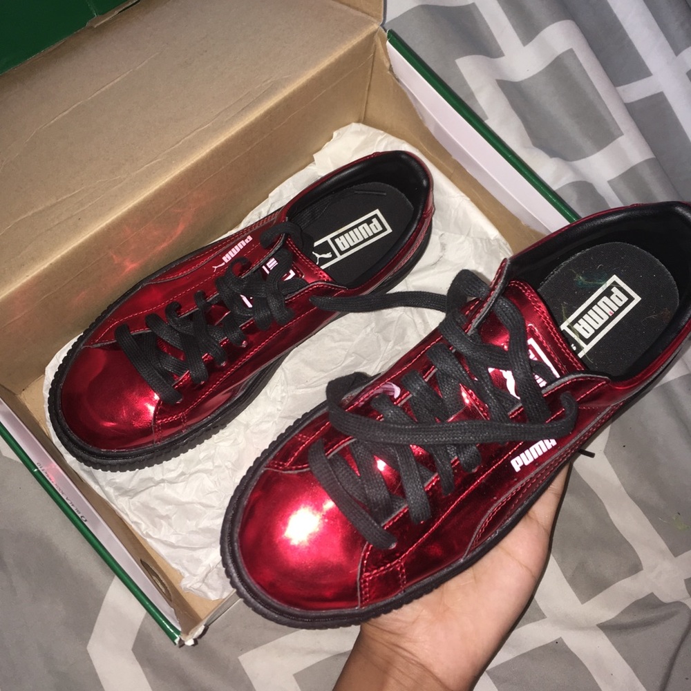 Metallic Red Platform Pumas